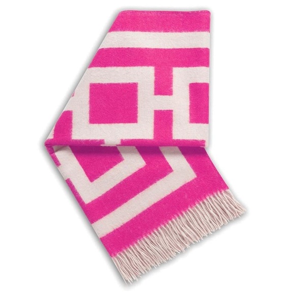 🎉HP! | Jonathon Adler x Barbie 🩷 Nixon Geo Print Baby Alpaca Throw Blanket - Picture 3 of 15